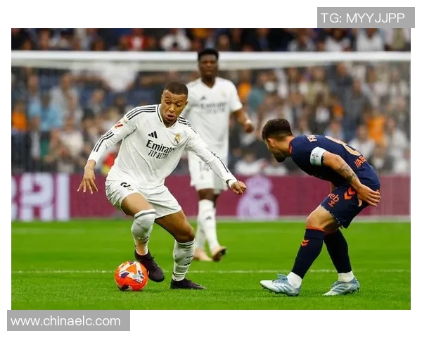 中超激战皇马与莱比锡握手言和红牌争议引发全场热议