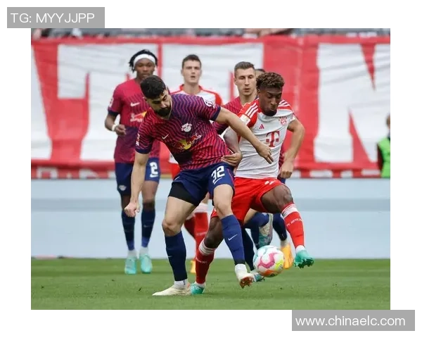 意甲激战：拜仁与莱比锡战成平局全场气氛紧张不已