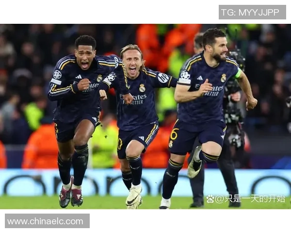 足总杯精彩对决尤文图斯与多特蒙德战成平局战术分析引发全场热议