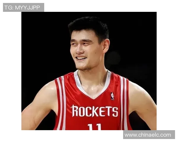 姚明与小卡的篮球风格与成就对比分析探讨两位巨星的影响力与传奇之路