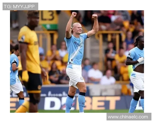 曼城友谊赛小胜热刺全场焦点瞬间回顾与分析