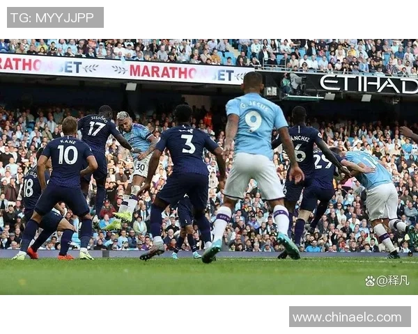 英超激战曼城狂胜拜仁四球绝杀瞬间引发全场狂欢分析