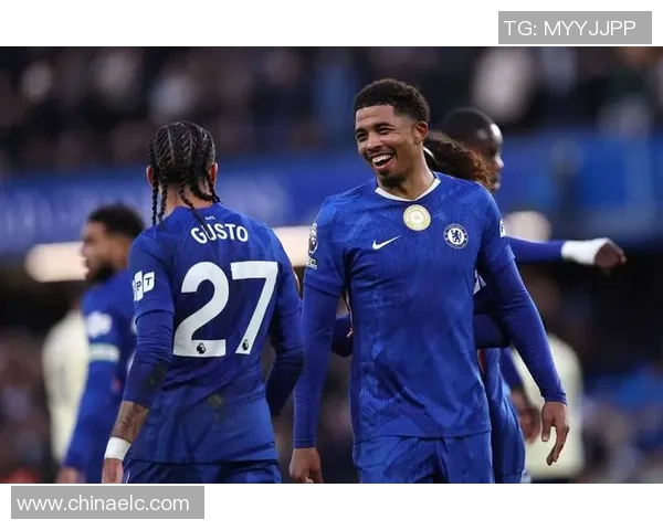 国王杯焦点战尤文图斯与切尔西战平帽子戏法瞬间点燃全场气氛 国王杯焦点战尤文图斯与切尔西战平帽子戏法瞬间点燃全场气氛