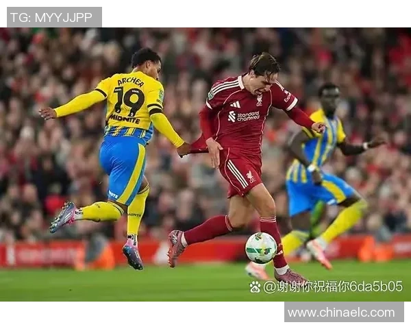 欧冠经典对决AC米兰大胜利物浦点球大战引发全场狂欢