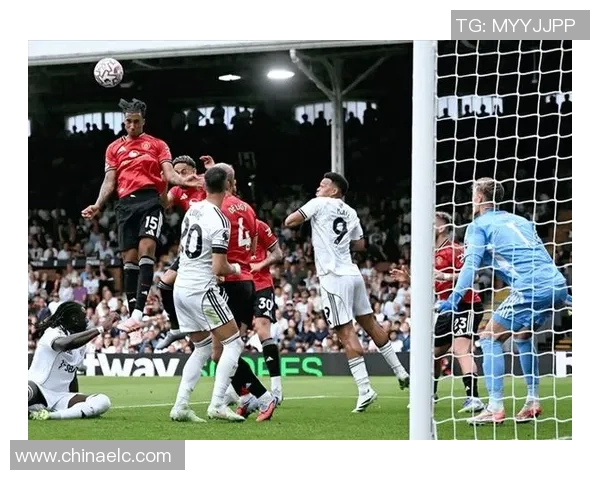 英超激战莱比锡凭乌龙球绝杀里昂全场沸腾瞬间回顾