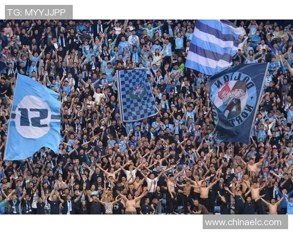 中超精彩对决里昂逆转国米补时绝杀引爆全场激情时刻回顾