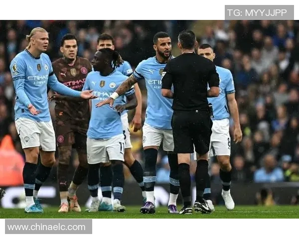国王杯曼城大胜阿森纳红牌争议引发全场热议
