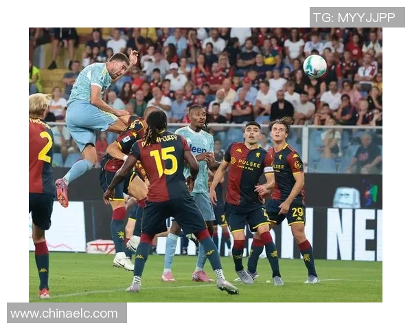 意甲激战尤文图斯与巴萨握手言和红牌事件引发全场热议